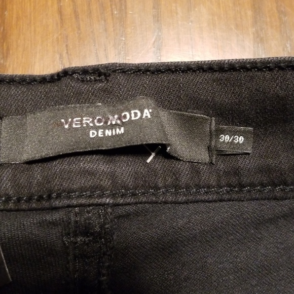 Vero Moda black crop high rise m128:8:919 - Picture 2 of 8